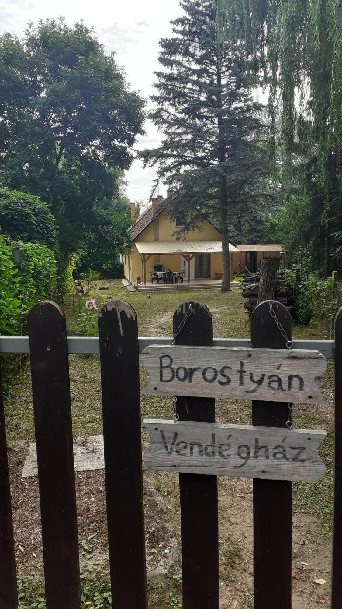 Ferienwohnung Borostyan Vendeghaz Tiszaug Exterior foto